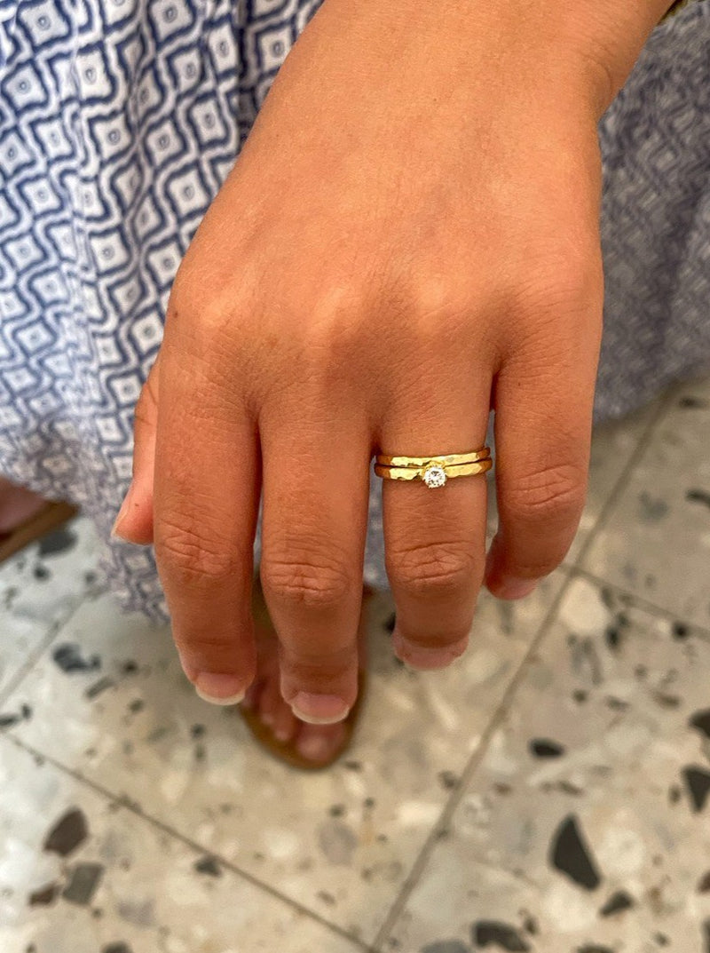 טבעת מרוקעת זהב 18 קרט נישואים עבודת יד קלאסית מתחתנים סגנון פשוט