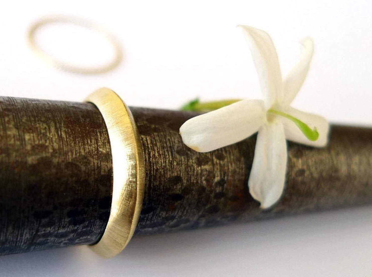 recycled 14K pure solid gold Knife Edge ring handmade 3mm width edge profile band stacking alternative handmade