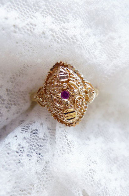 Antique Orient Blues