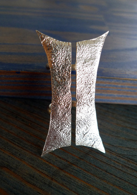 Duo large statement silver ring textured unique edgy shaped punk goth style dark shiny silver rustic sting ring unisex whole finger knuckle ring 925 open adjustable