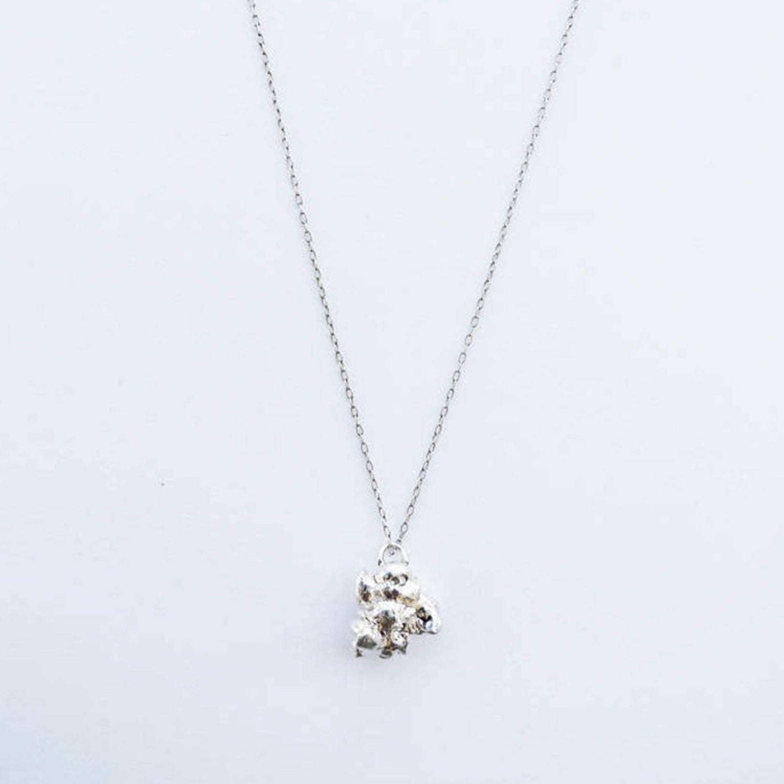 תליון כסף בצורה מיוחדת אמורפית נטיפי כסף אמיתי נאגט נמסים 925 טיפות