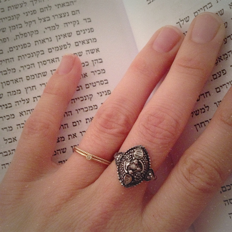 Ultra Thin Rope Ring