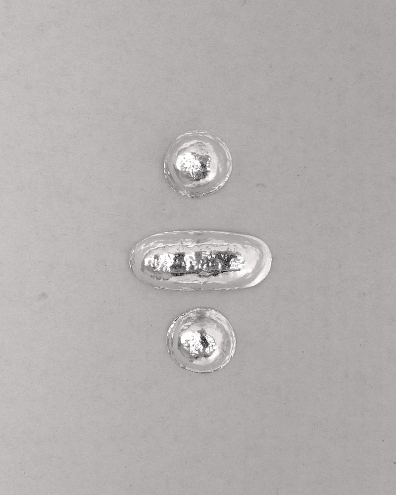 Line / Dot Lapel Pin