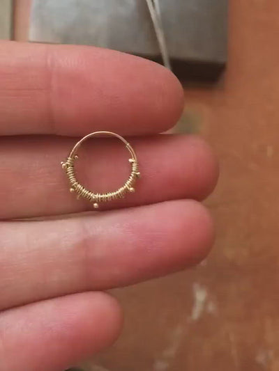 joy_earring_14k gold hoop