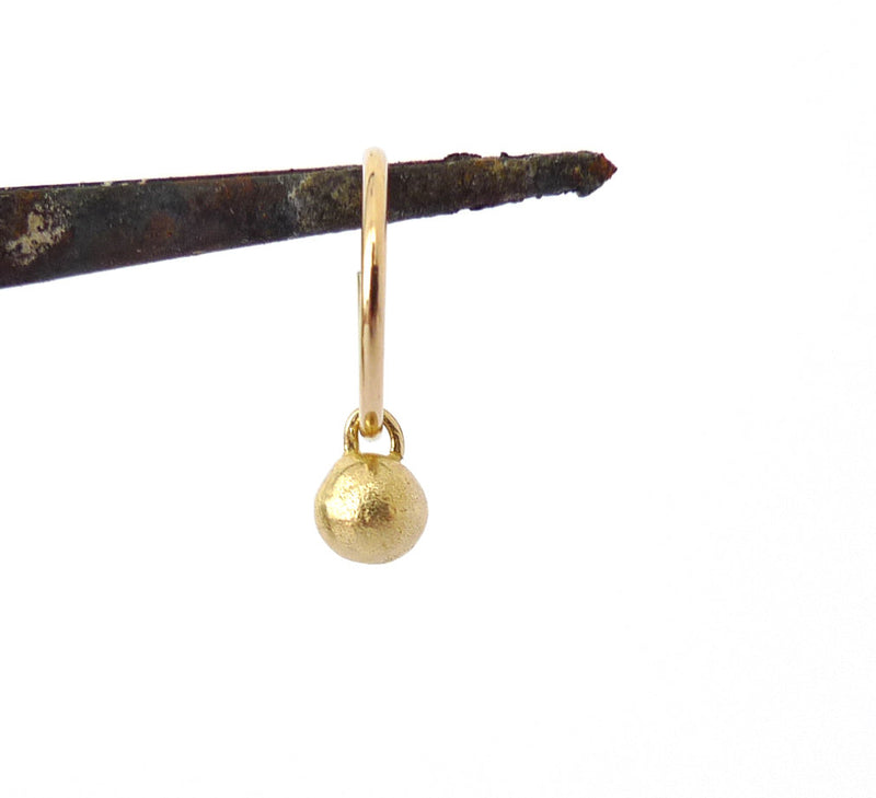 Dangling Ball Hoop