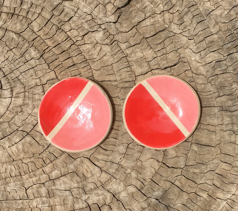 colorful tiny ceramic dishes