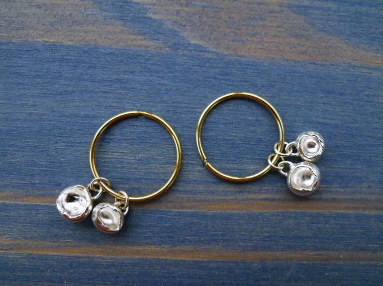 עגילי נטיפי כסף סטרלינג מותכים עגילי זהב חישוק מיוחדים 14 קרט עם תליוני צארם נאגט תלויים 925 עגילים מתנדנדים מובייל מיוצר בתל אביב