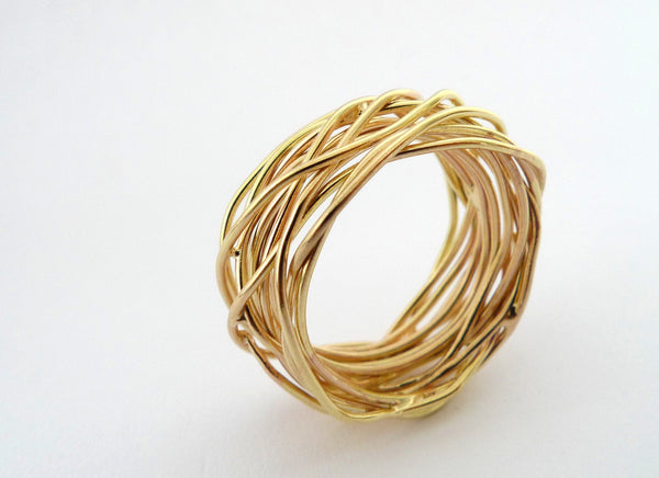14k gold wire wrap coiled ring. handmade unique wide wrap gold ring. recycled 14k gold band. alternative wedding ring. wire coils ring solid gold.